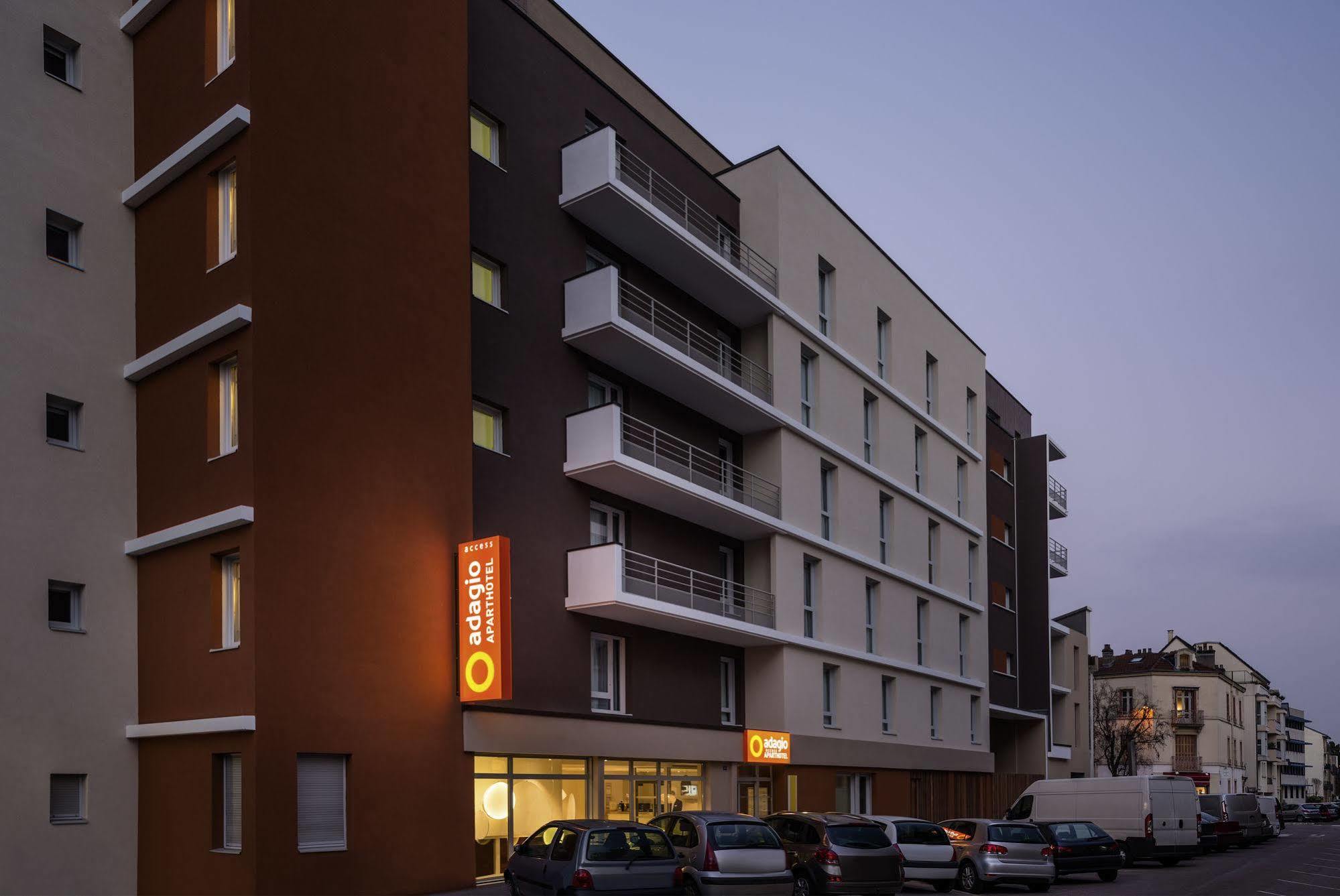 Aparthotel Adagio Access Dijon Republique Exterior photo